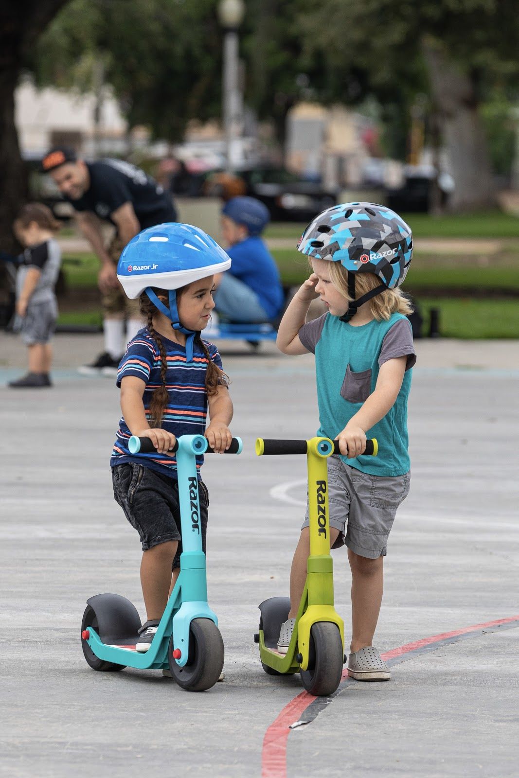 Child store razor scooter