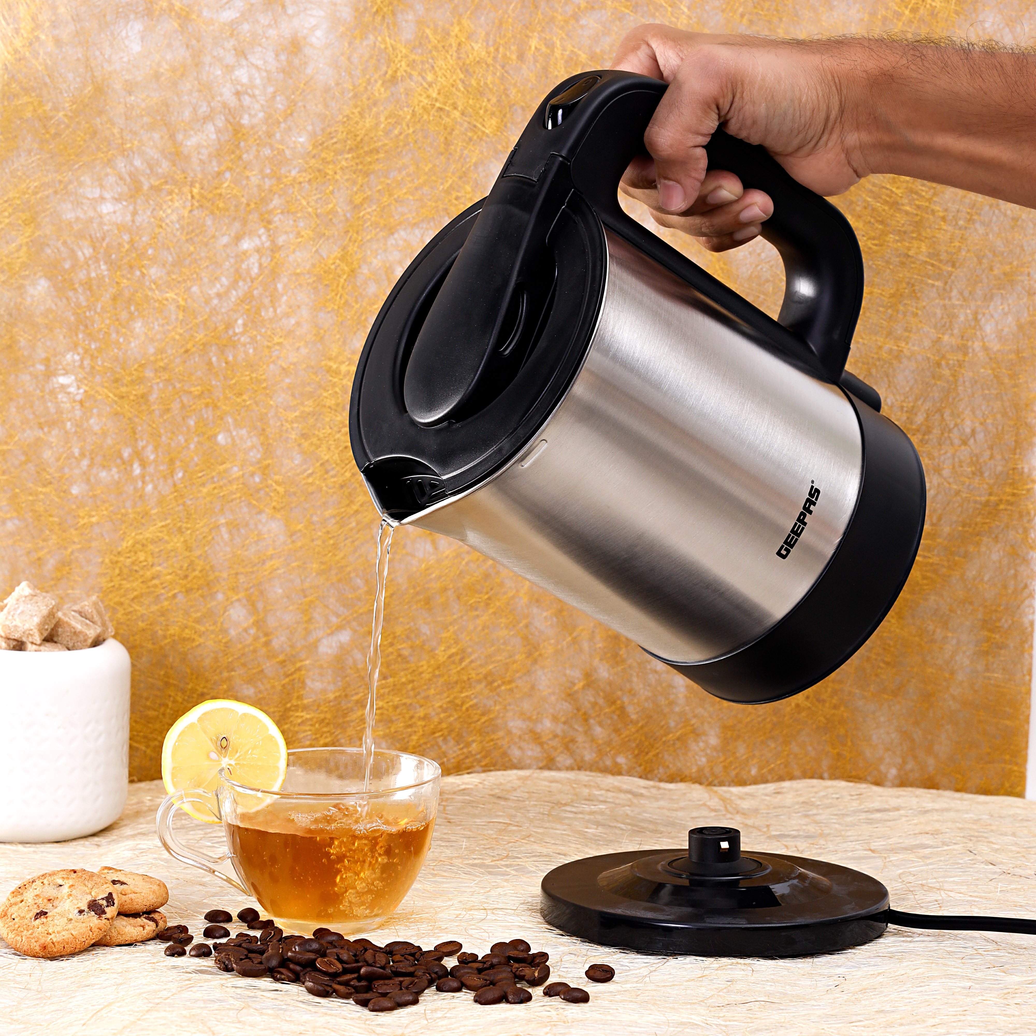 Order Geepas Electric Kettle 2200W Portable Lightweight