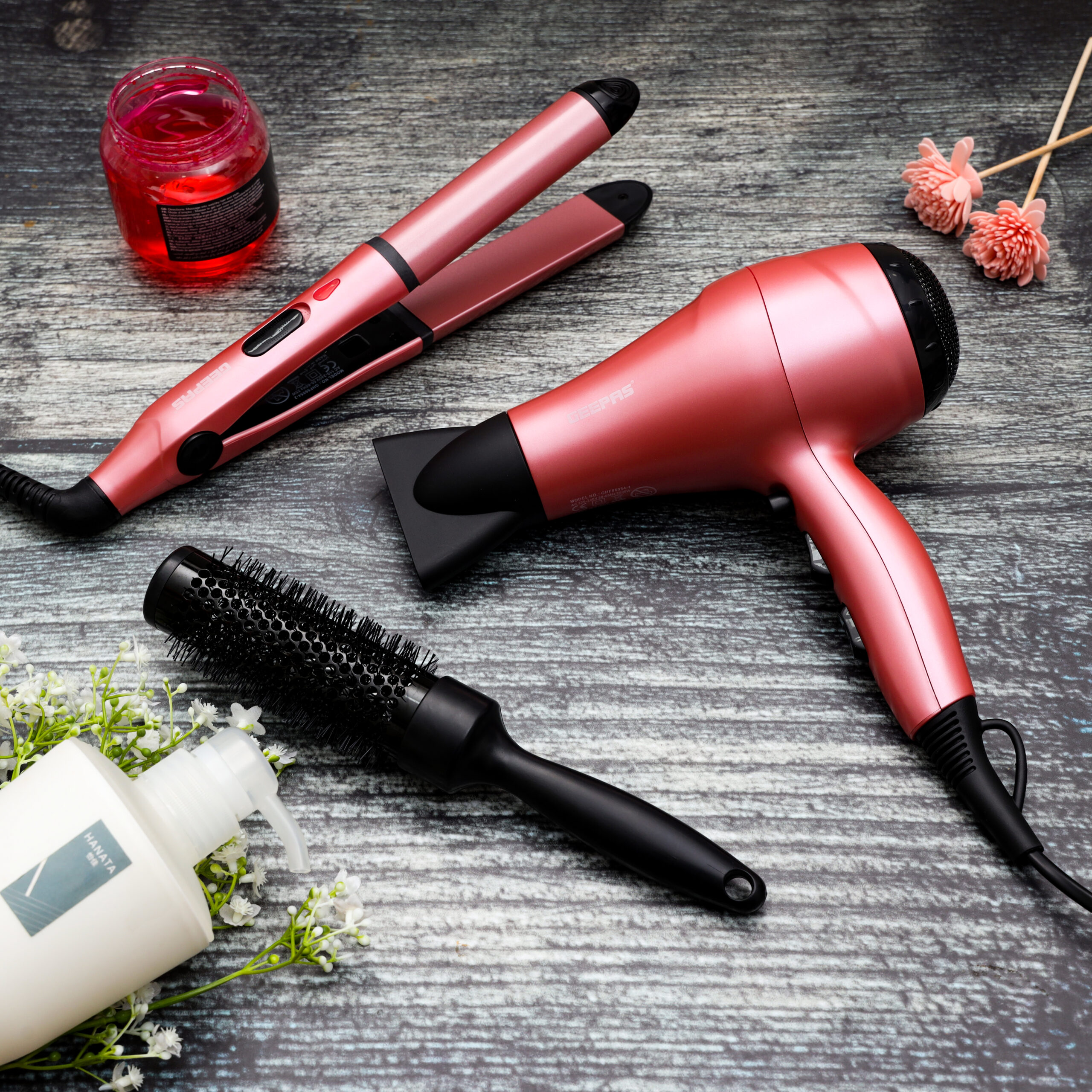 Geepas 4 In 1 Hair Dressing Set Portable Hair Dryer