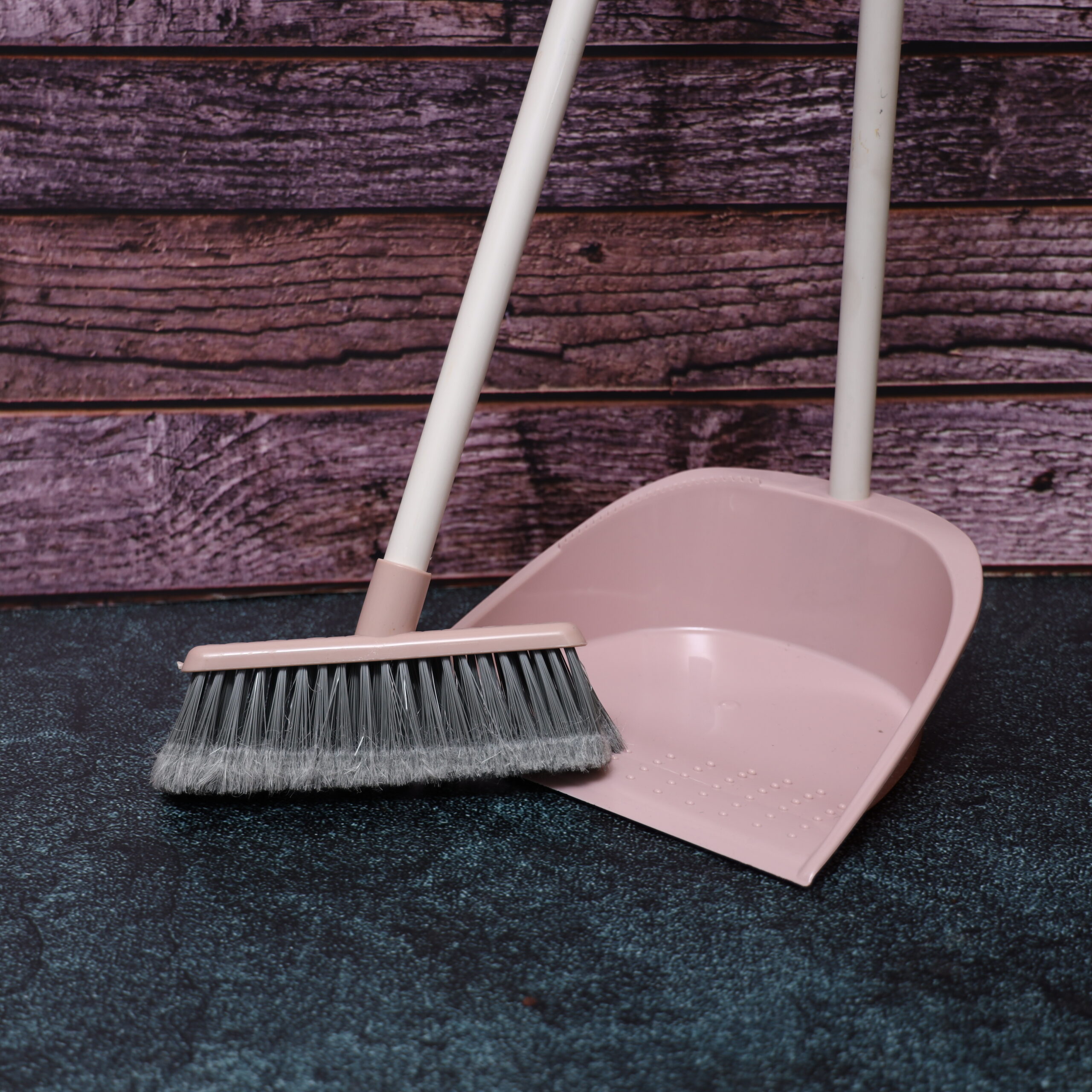Long Dust Pan Brush Set With Synthetic Stiff long-dust-pan-brush-set-with-synthetic-stiff