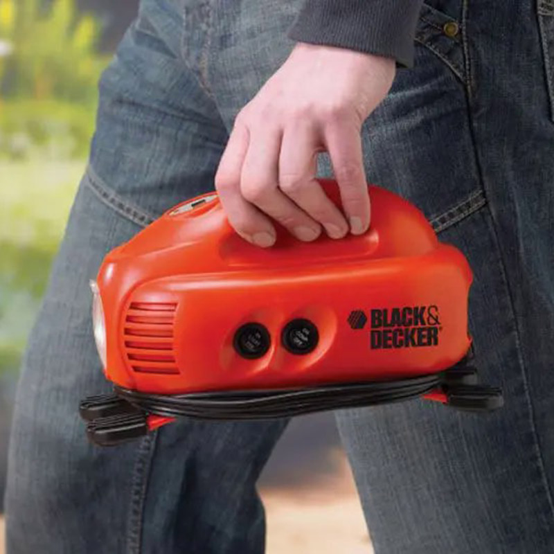 BLACK DECKER Black Decker Inflator Orange Jomla.ae