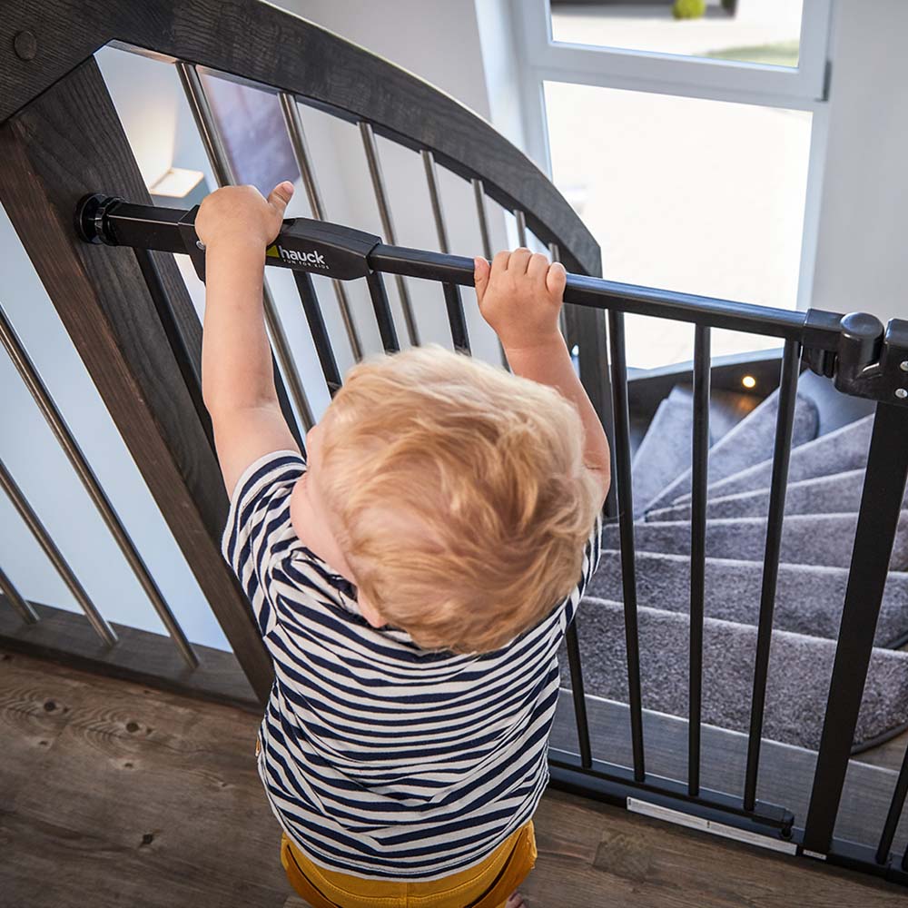 Hauck baby safety sales gate