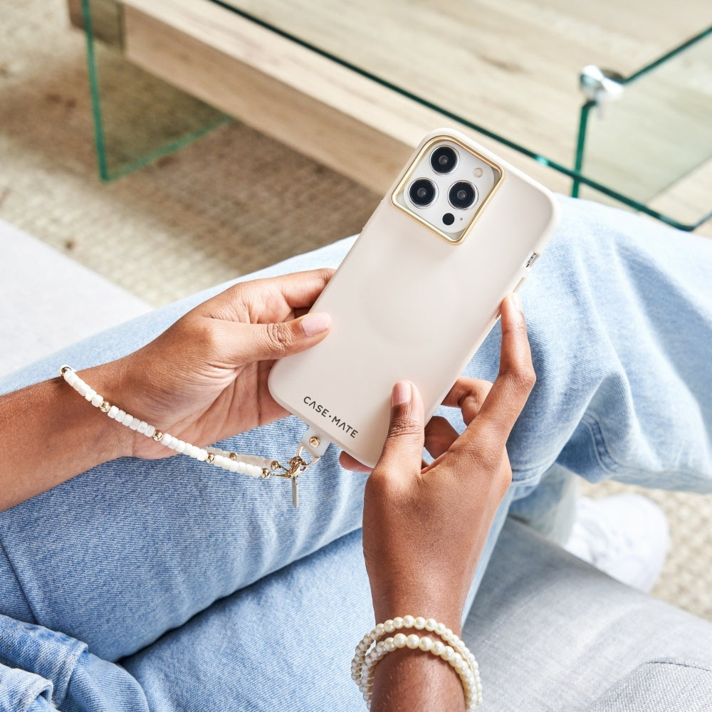 Order Casemate Silicone Case w/ Magsafe for Apple iPhone 15 Pro