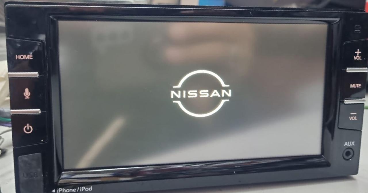 Super Safari Front Screen with Apple CarPlay Nissan Patrol Y61 VTC GU