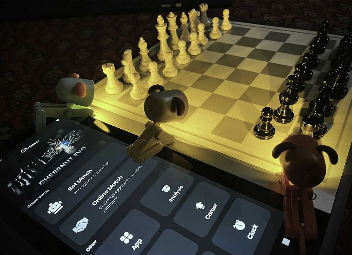 Chessnut Evo The Future of Ultra Smart AI Chessboard CE100 (Used) - View 5